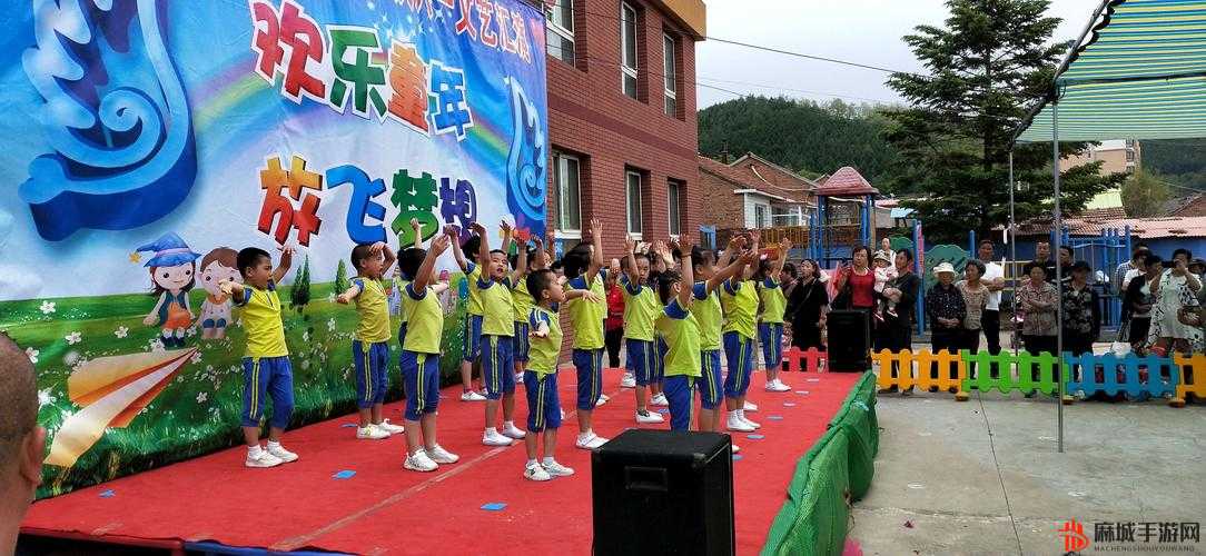 《放飞那童年》欢乐幸运转盘